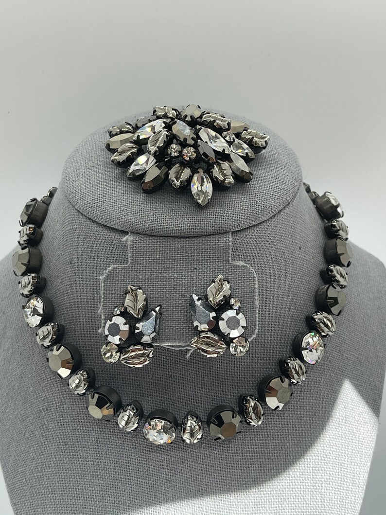 GLAMOROUS Vintage Regency Gunmetal Molded Art Glass Earrings Exquisite Stunning Earrings For Special Occasions