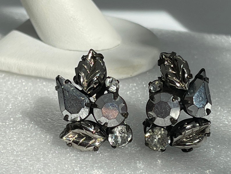 GLAMOROUS Vintage Regency Gunmetal Molded Art Glass Earrings Exquisite Stunning Earrings For Special Occasions