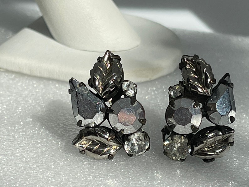 GLAMOROUS Vintage Regency Gunmetal Molded Art Glass Earrings Exquisite Stunning Earrings For Special Occasions