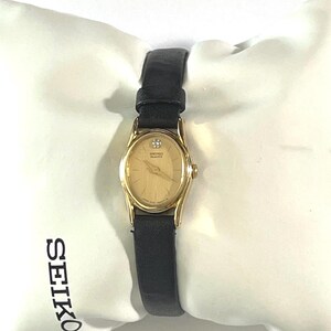 Vintage Seiko Quartz Ladies Watch: Goldtone Oval, Black  display picture 3