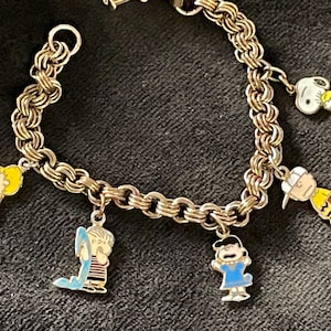Vintage Peanuts Charm Bracelet, United Features Syndicate, 1960s, Made in Japan