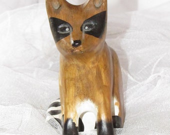 Vintage Hand Carved Animal, Raccoon, Signed Ted Nichols, 1996, Folk Art, Basswood