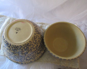 Vintage Pair, Robinson Ransbottom, Pottery, Roseville Ohio, 8" and 10", Mixing Bowls, Blue and White, Spongeware, Cottagecore, Americana