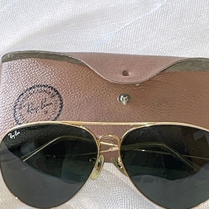 Vintage Pair of Ray-Ban Bausch & Lomb Aviators Sunglasses, Dark Green Lenses, in Original Leather Case, 1960s, Made in USA