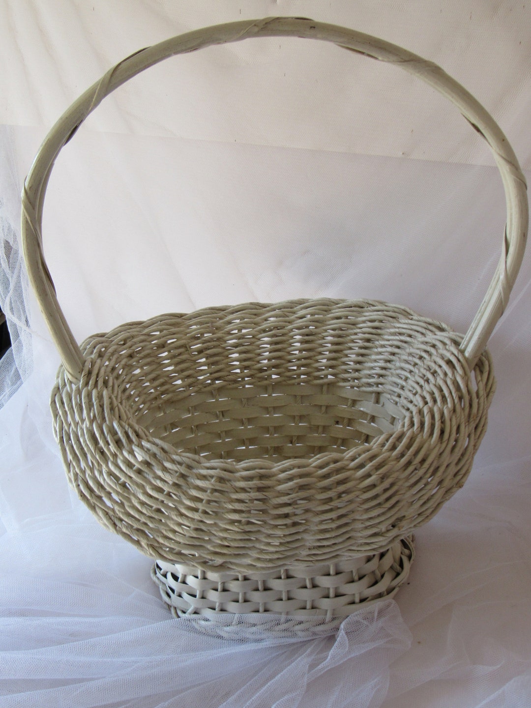 Vintage White Wicker Basket, Funeral Flower Basket, Porch Display