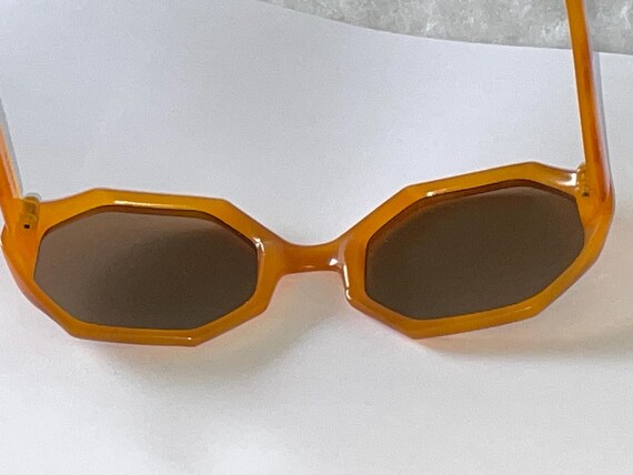 Retro Caramel Tortoise Shell Frames, Sunglasses, … - image 7