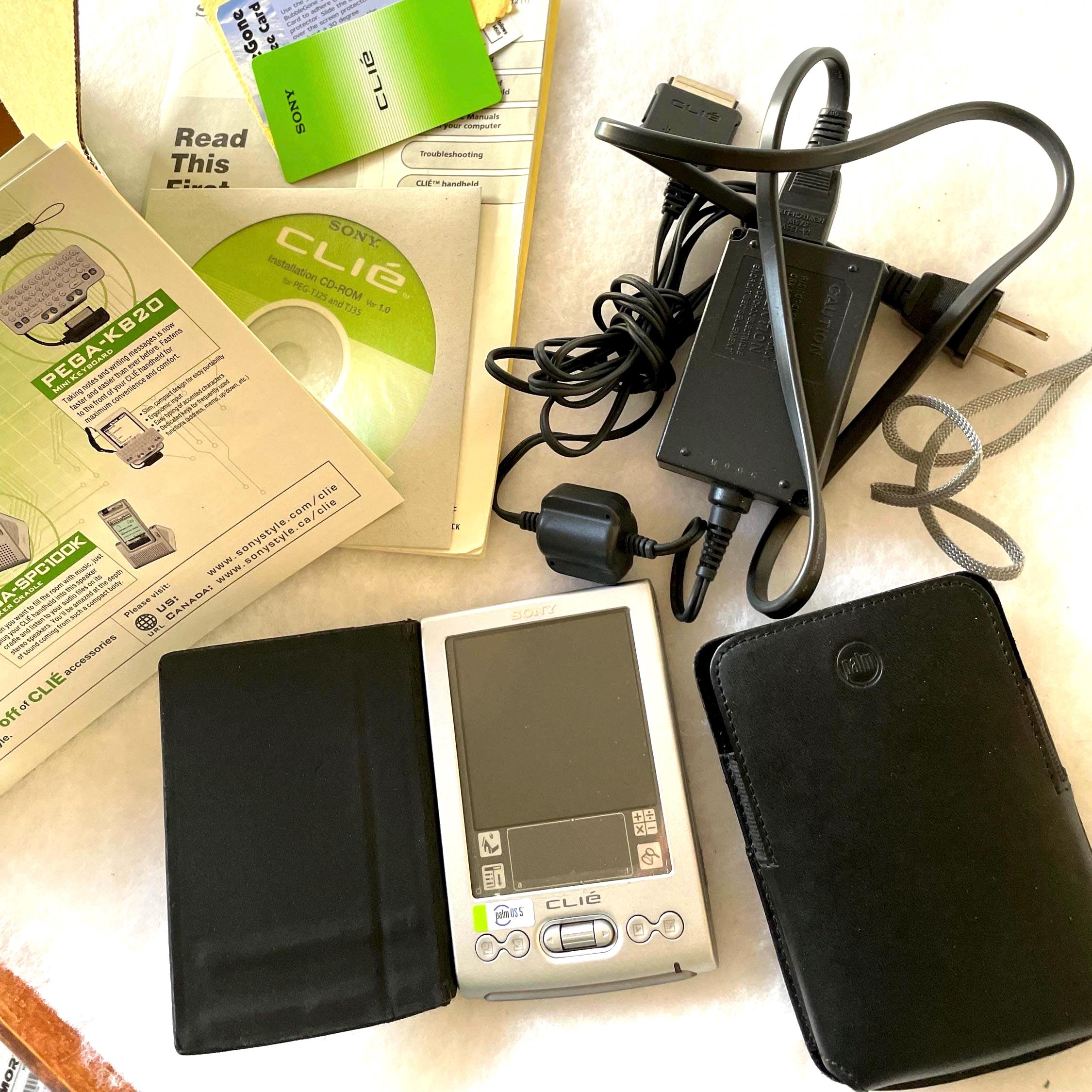 Vintage Sony Clie PEG-TJ 25 PDA, Stylus, Case, Box, Manuals