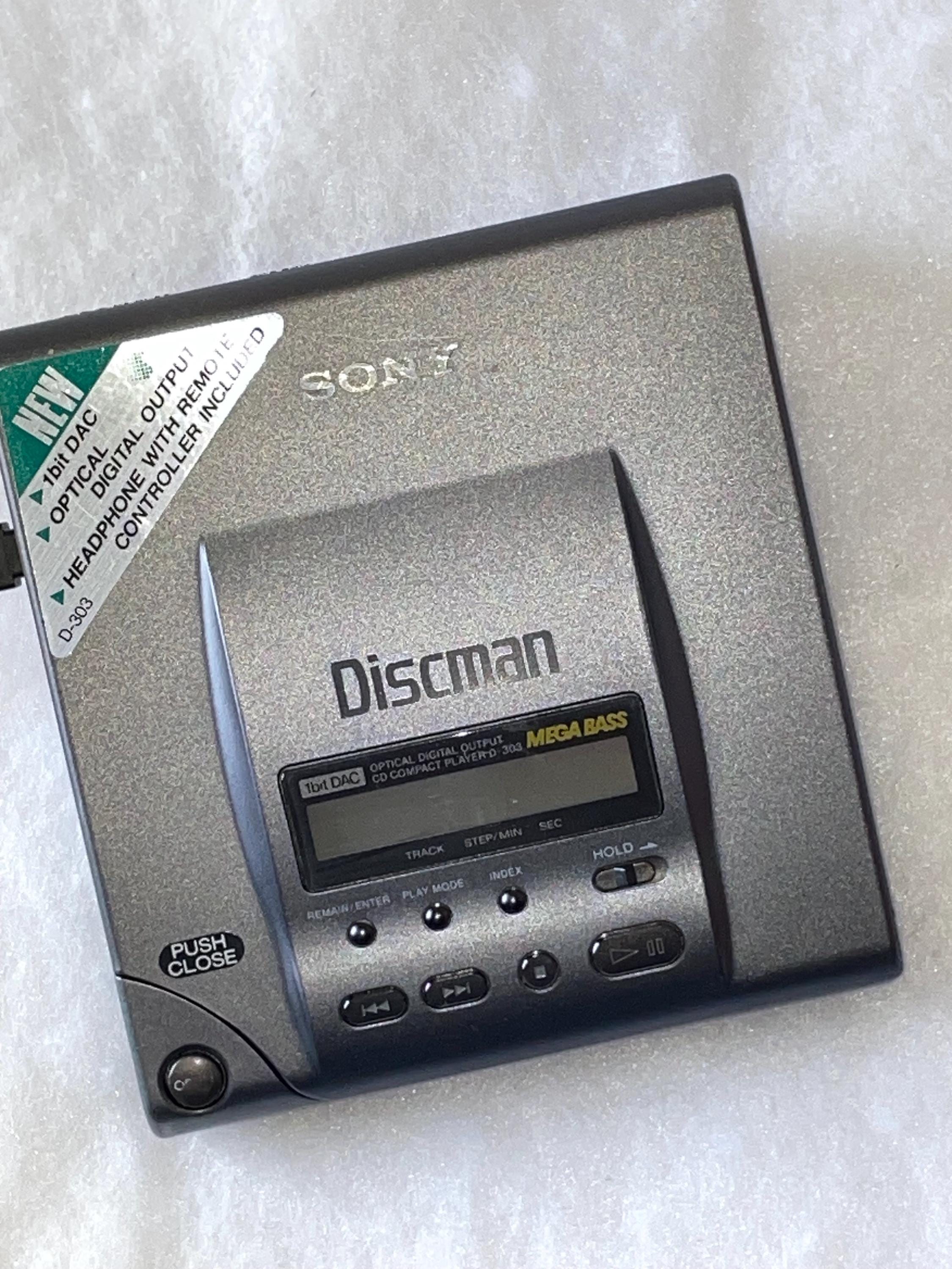 Vintage Sony Discman Portable CD Player, Model D-303, Japan 1991