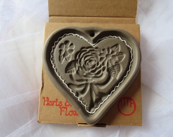 Harts and Flowers, The Cookie Mold, With Love Hartstone, Heart Cookie, Kitchen Cookware, Stoneware Mold, Valentine, Mothers Day, Grannycore