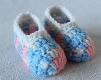 Pink, Blue and White Slipper Socks - Infant Baby Shower Gift - Boy or Girl - Gender Reveal Party Gift