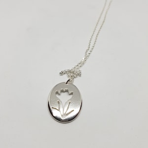 Sterling Silver Crocus Flower Pendant Necklace