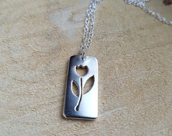 Tulip necklace Flower necklace Tulip pendant Tulip jewelry Tulip flower Tulip Spring necklace Spring tulips Silver necklace