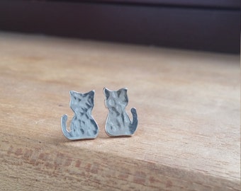 Sterling silver cat stud earrings, Gift for her, Mothers day gift