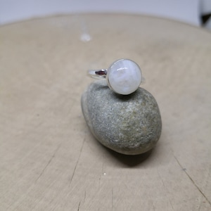 Moonstone Ring, Sterling Silver Ring, Stacking Ring, Silver Ring, Gift for her, Natural stone ring, Natural Moonstone ring, Gemstone Ring