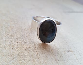 Labradorite Ring, Statement Ring,  Labradorite Silver Ring, Silver Ring, Gift for her, Birthstone Ring, Gemstone Ring, Labradorite Jewellery