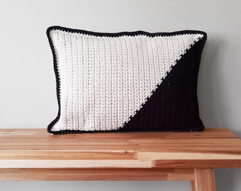 DIY Crochet PATTERN - Corner Dip Color Block Crochet Lumbar Pillow; black and white; triangle, throw pillow, modern, geometric, home decor