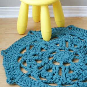 DIY Crochet PATTERN Throw Blanket / Rug Super Chunky Doily 8 Styles 3066 diameter blanket003 image 2