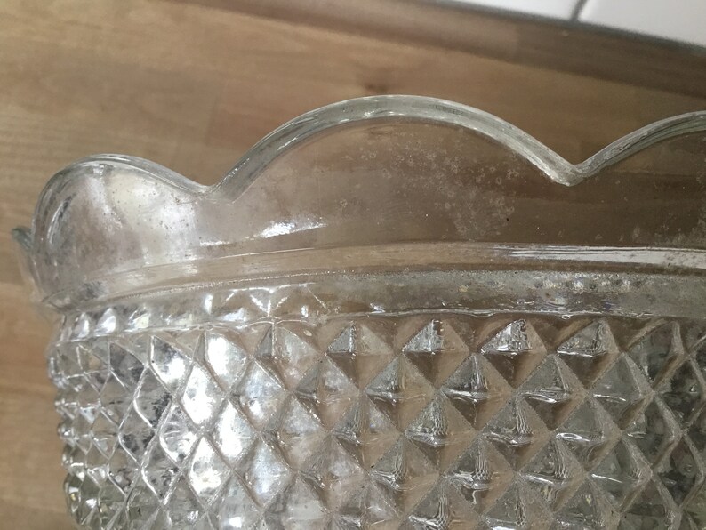 Vintage Anchor Hocking Wexford Centerpiece Fruit Bowl, Footed, Trifle