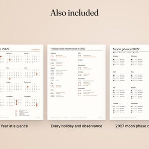 Op de afbeelding: Drie geprinte pagina's met de titel Also included, met een kalender voor 2027 met een jaaroverzicht, een lijst met feestdagen en vieringen in 2027, en een kalender met maanfasen voor 2027, uitgevoerd in zwarte tekst op een lichte achtergrond.