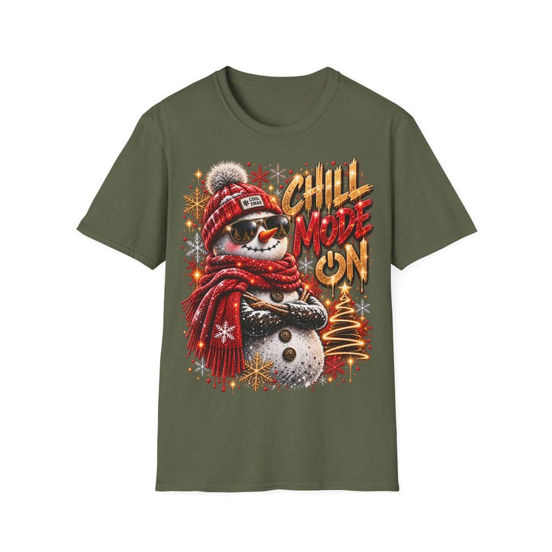 雪だるまTシャツを着てリラックス、サングラスをかけたカジュアルなクリスマスシャツ 画像 4