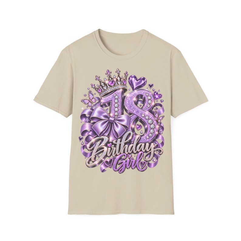 Camiseta de cumpleaños para niña de 18 años en color morado con corona, lazo y mariposas, regalo para niña de 18 años. imagen 2