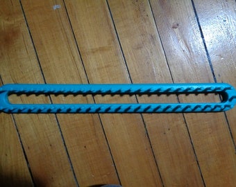 Inventory Reduction Sale,Knifty Knitter Loom - FREE SHIPPING