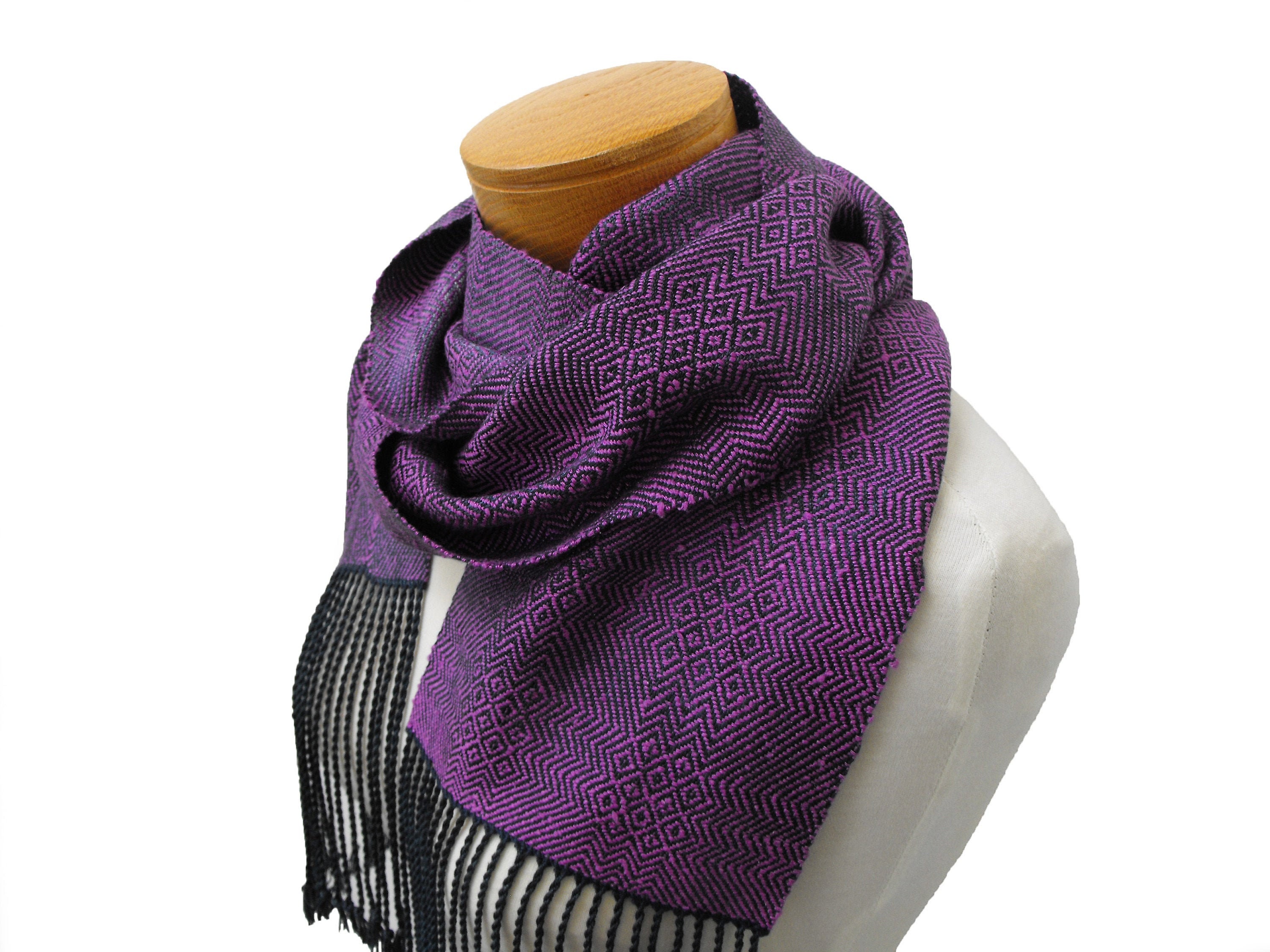 blue and purple scarf