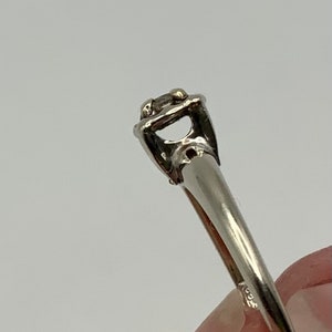 CAVIAR DREAMS Vintage 14K oro blanco .11 ct diamante corte redondo anillo de compromiso solitario Tamaño 7 3/4 imagen 6