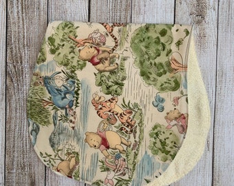 Bavaglino Salvapetto Winnie The Pooh Vasetti Di Miele, Cotone, Fatto A Mano