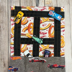 Car Roll Up Carrier for On the Go/Pretend Play/Car Mats