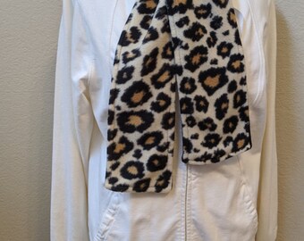 Leopard fleece scarf