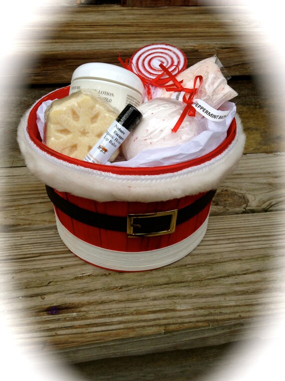 Items similar to Holiday Gift Basket, Organic Homemade Body Product