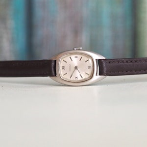 Caravelle by Bulova - 1970's Swiss women's Watch CARAVELLE, Vintage  Swiss made mechanical women's watch