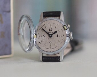 ZARJA Braille - vintage mechanical wind up Braille women&#39;s Watch  ZARIA (Заря) 1970&#39;s / braille watch, mint, unworn, box and papers