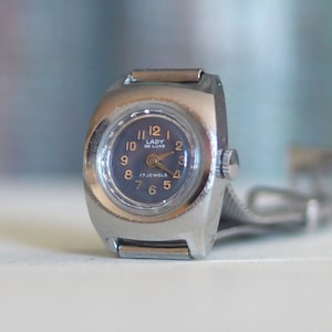 Tiny German Women&#39;s  Watch Lady de Luxe 1970&#39;s/  Vintage Ladies Watch / Mechanical watch