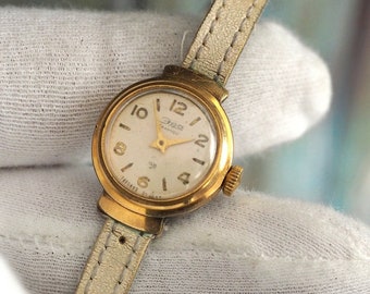 ERA-  vintage  mechanical wind up women's watch