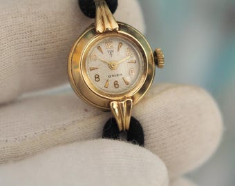 Vintage 14K 585 Gold Star Ladies Mechanical Watch 18mm Case Wind Up Wristwatch Black Cord Strap