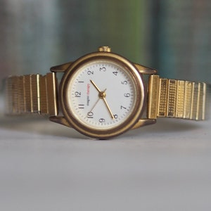1990&#39;s quartz Watch MAGNO THERAPY