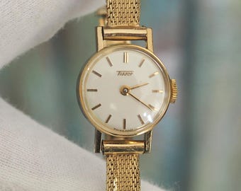 Vintage Tissot Ladies Watch Gold Tone  Swiss Made 17mm Case