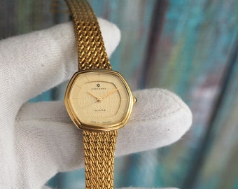 JUNGHANS - German Quartz Women's Watch Junghans - NOS, mint condition, unworn , vintage German quartz  bracelet women's watch
