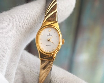 LORUS by Seiko - vintage  quartz  mixed metal bracelet   watch  - , vintage quartz  women's watch