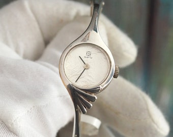 MARCIA Design  - Rare .925 solid silver  German quartz  Women's bangle  Watch - mint condition, unworn