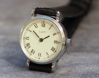 Orologi russi zaria | Etsy Italia