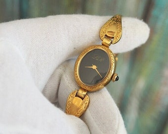 LaR - Vintage German mechanical wind up bracelet Watch - mint condition, unused, NOS