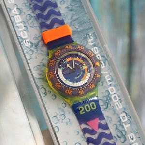 Vintage Swatch Scuba 200 Watch – 1990s Retro Diver, 38mm – Mint in Box, Unworn