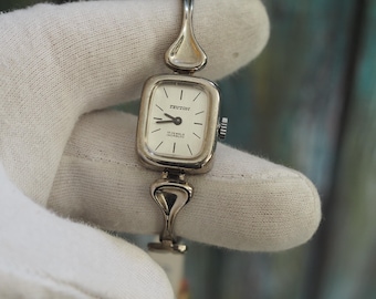 TEUTONI   - Vintage German mechanical wind up bracelet Watch - mint condition, unused, NOS
