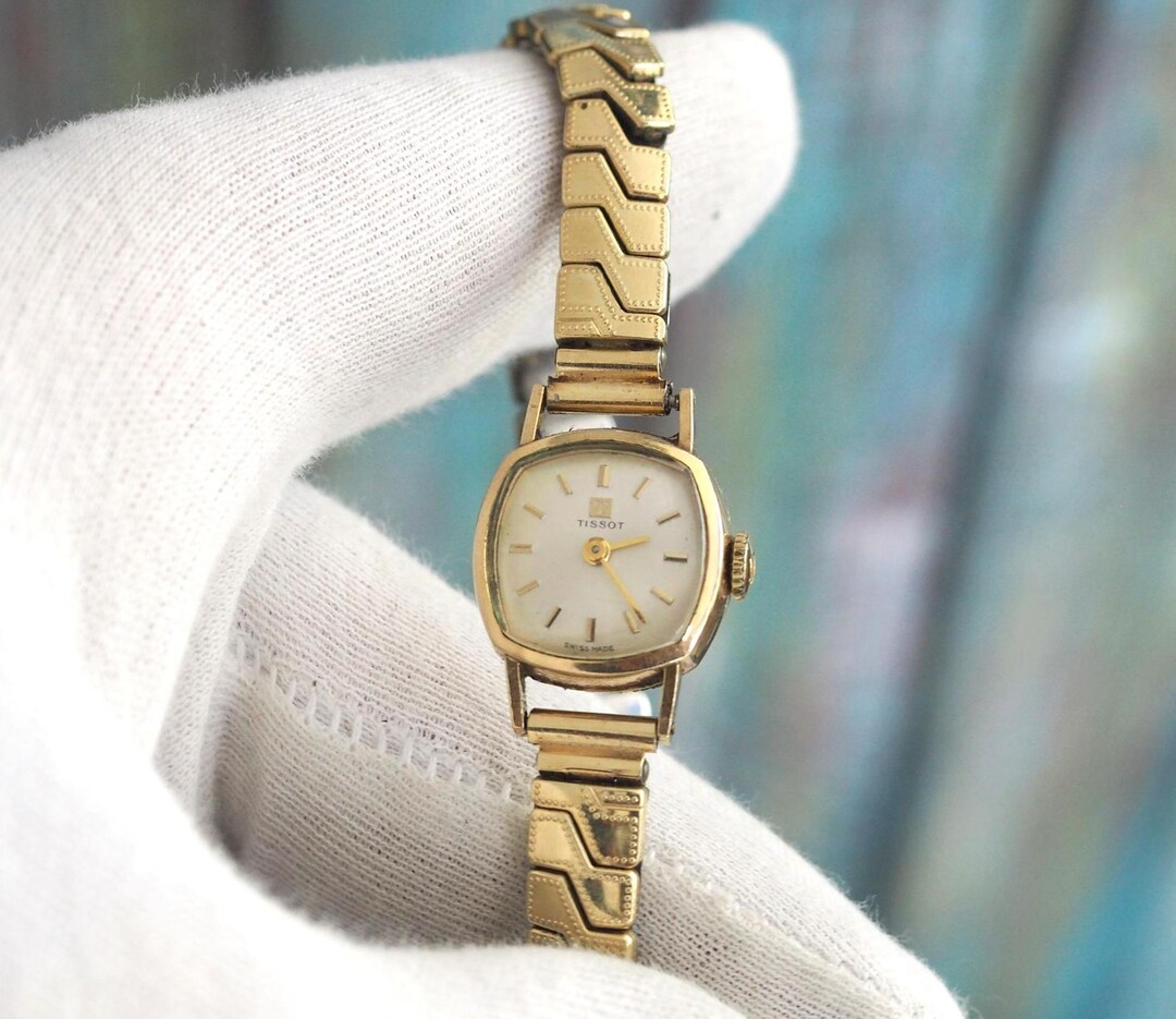 ホ*》様 稼働品TISSOTティソレディース腕時計ゴールド ヴィンテージSwis il_1080xN.6802926496_qmg7.jpg