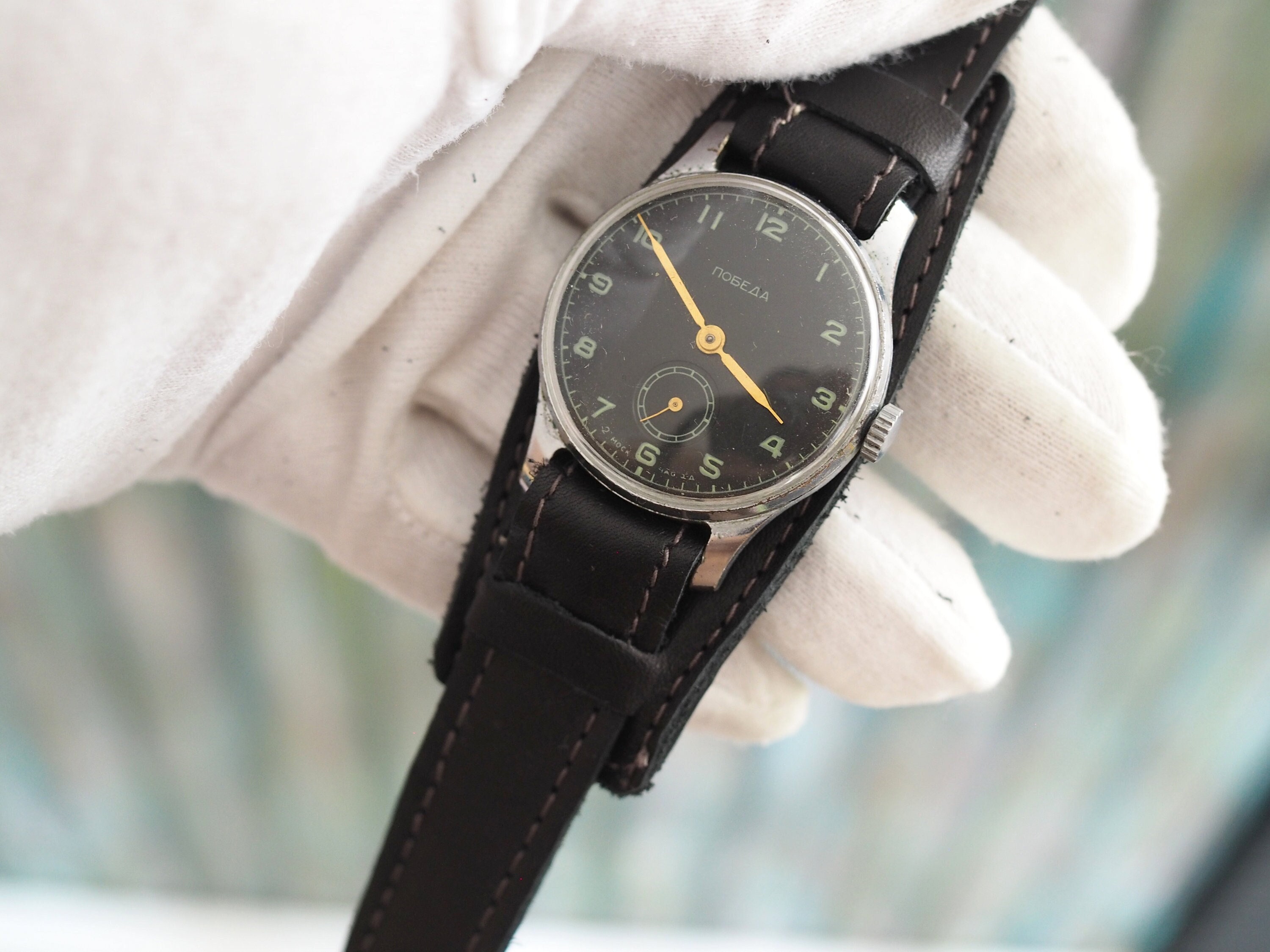 POBEDA - 1950's Vintage Military Mechanical Wind up Men's Watch