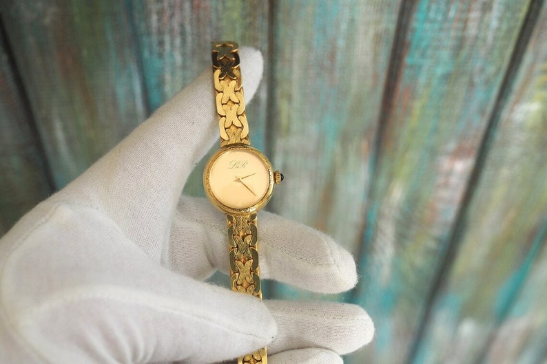 LaR Vintage German mechanical wind up bracelet Watch mint condition, unused, NOS image 1