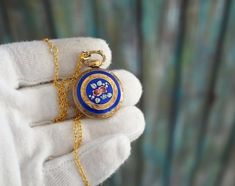 Details Womens Watch 22mm Gold Tone Floral Enamel Pendant Necklace New Battery Vintage Floral Enamel Watch Necklace: 925 Gold Plated  main image 4